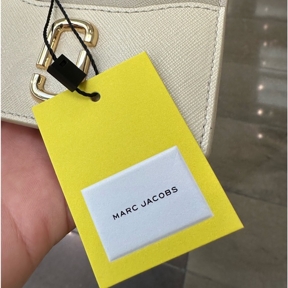Marc Jacobs - The Utility Snapshot Card Case - Picture 5 of 6